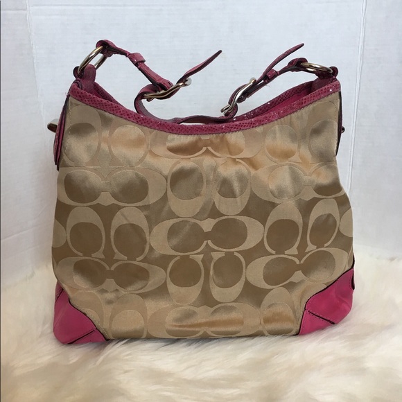 Coach big c's raspberry pink purse - Picture 1 of 6